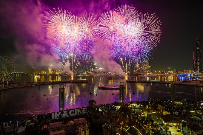 nighttime view of imagine fireworks and laser show